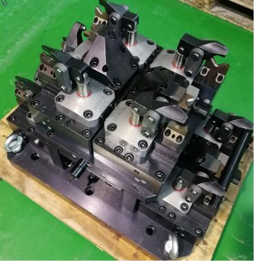 CNC液壓夾具30
